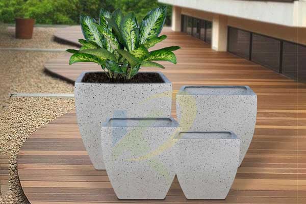 Exterior Pots - 1004