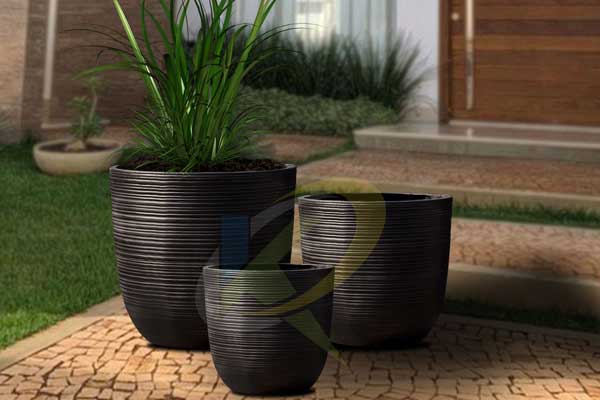 Exterior Pots - 1011