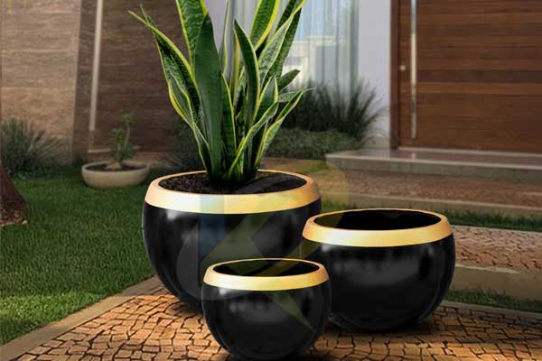 Exterior Pots - 1019