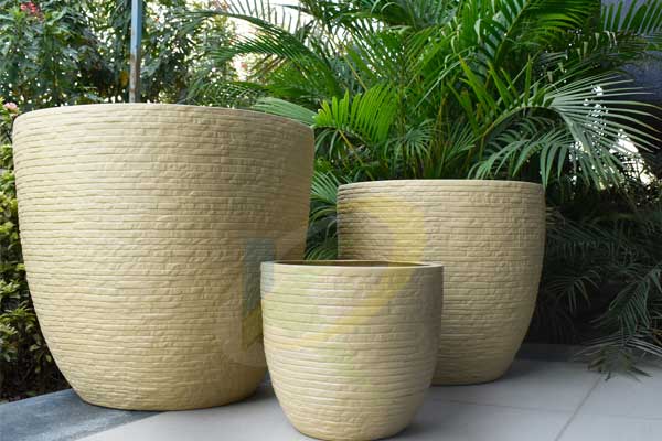 Exterior Pots - 1020